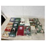 18 CHRISTMAS TABLE CLOTHS