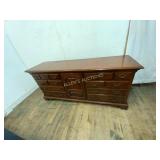 THOMASVILLE DRESSER