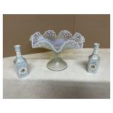 HOBNAIL FRUIT DISH WITH 2 PARISIENNE BUD VASES