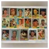 (17) 1961 Topps Baseball Cards