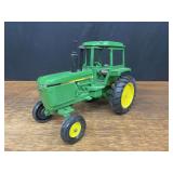 1/16 John Deere 4450 Ertl