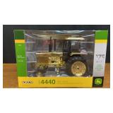 1/16 John Deere 4440 175th Anniversary Gold NIB Ertl