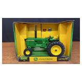 1/16 John Deere 4320 NIB Ertl