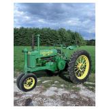 John Deere 4 Bolt Model B