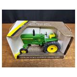 1/16 John Deere 3010 Collector NIB Ertl