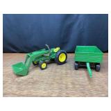 (2) 1/16 John Deere 2040 + Wagon Ertl