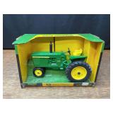 1/16 John Deere 3020 NIB Ertl