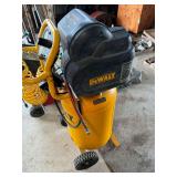 DeWalt 200PSI Compressor