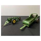 (2) 1/16 John Deere Plow + Spreader Eska