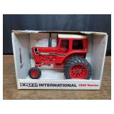 1/16 IH 1566 NIB Ertl