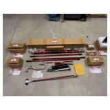 LEVEL 5 - TAPING & FINISHING SET
Automatic Taper, 10/12" Flat Boxes, 3" Corner Finisher, Angle Box, Pump, Roller