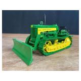 1/16 John Deere 430 Crawler Ertl