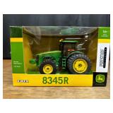 1/32 John Deere 8345R Prestige NIB Ertl