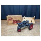 1/16 Farmall F-20 Iowa Welcome Center NIB Ertl