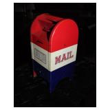 Retro Metal Mailbox Bank