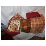 7 items-Placements-turkey table runner