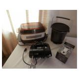 4 items-Frydaddy, Vintage Westbend Slow Cooker