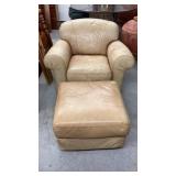 Chair w/ottoman w/wheels Made in Italy