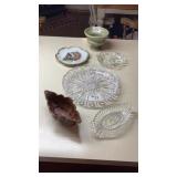 Plastic platter, flower pots, Indian plate &