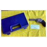 Charter Arms, Model Hand Gun .22 Mag, S/N