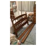 Full size headboard, footboard & wood railsVery