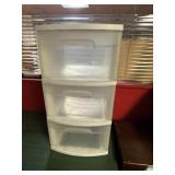 Plastic 3 drawer storage container