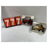 1/16 FARMALL CUB &  AV LOT (2X)