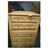 Dresser chest