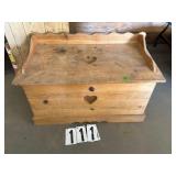 Wooden Toy Box 21"x39"x24"