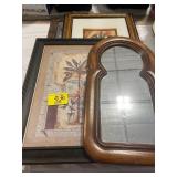 WALL MIRROR, GROUP OF FRAMED WALL ART