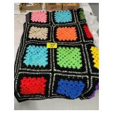 GRANNY SQUARE VINTAGE AFGHAN