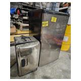 SANYO MINI REFRIGERATOR, VECTOR MINI FRIDGE