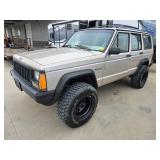 1995 JEEP CHEROKEE, 6 CYLINDER, AUTO, 4X4,