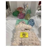 GLASS EASTER RABBITS ON NESTS, EASTER Dï¿½COR