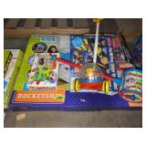 Rocketship Fort; Poppers; Coloring Set;