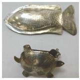 (372) 2" METAL TURTLE WITH 4" METAL FISH BARRETTE