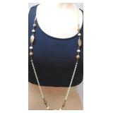 (307) 40" PLASTIC/WOOD/GOLD TONE NECKLACE