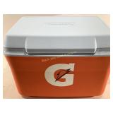 New Large Rubbermaid Cooler