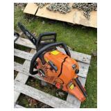 E1. 24ï¿½ Timber wolf cs-590 echo chainsaw. Runs