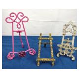 Tabletop Easels (3)