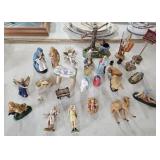 Assorted nativity & village pieces, animals