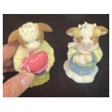 2 Vintage Maryï¿½s Moo Mooï¿½s