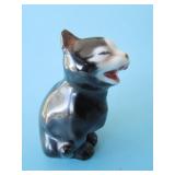 ROYAL DOULTON MINIATURE CAT