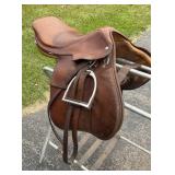 16.5" Crosby Jumping Saddle