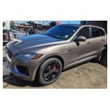 (LA) 2017 Jaguar F-Pace