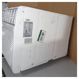 Keystone Model: KSTAT14-2D, 14,000 BTU, 230V Thru-the-Wall Air Conditioner, Cools 700 Sq Ft, Retail: $600