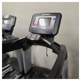 Life Fitness Flex Deck Shock Absorption System Treadmill