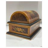 Reuge Prestige Symphonium treasure chest 8.5 x 13 x 10 in with 9 five in discs 8.5 x 13 x 10 in works great
