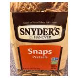 Snyder s of Hanover Pretzel Snaps 46 oz Canister