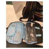 Expandable duffle bag lots of pockets with toiletry bag and packing organizers